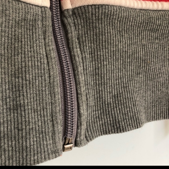 LULULEMON - Picture 3 of 5